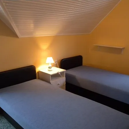 Daire Apartment Zamardi 7 *